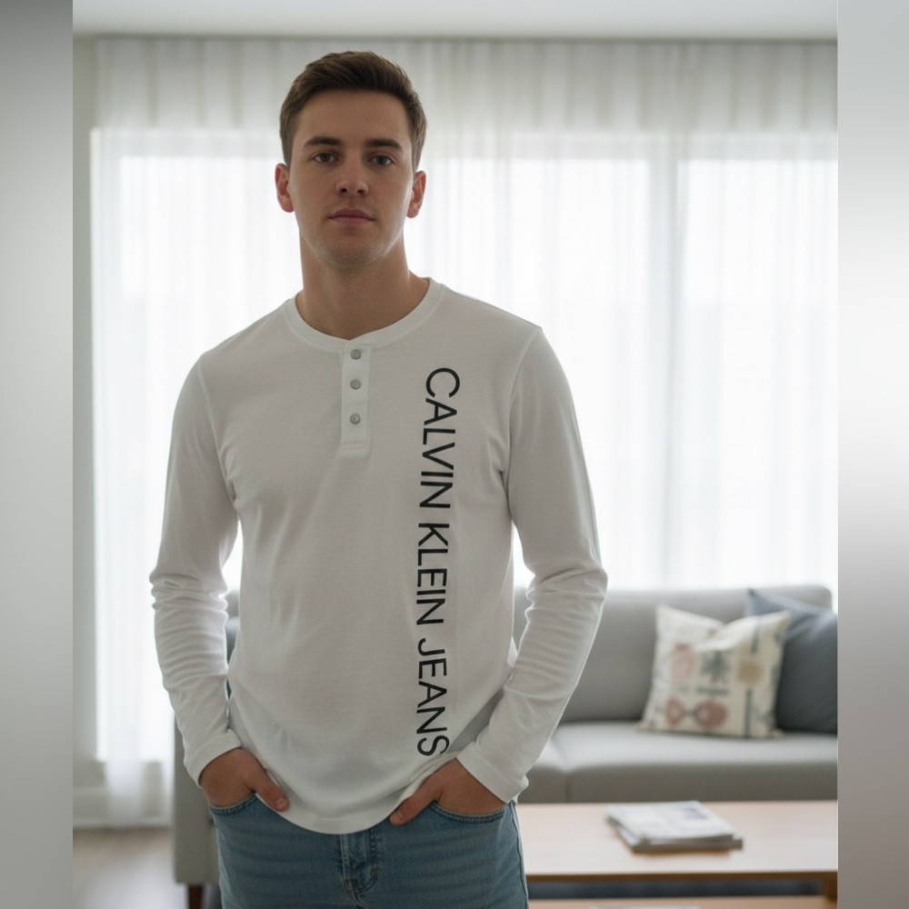 Calvin Klein Jeans White Long Sleeve Tee